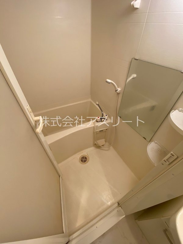 レジディア博多2 風呂画像