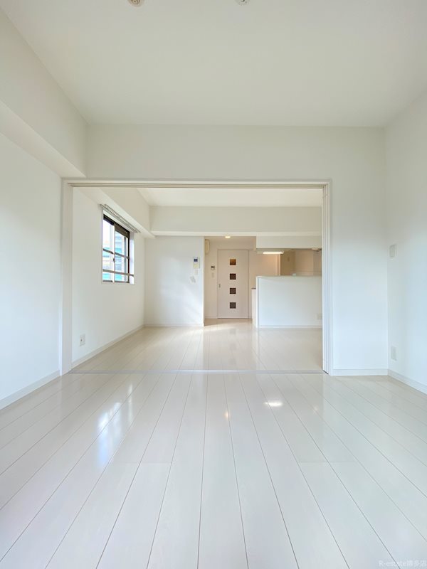 ラファセエクセレンシア呉服町 リビング