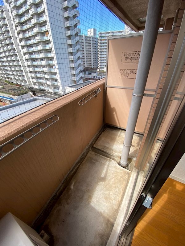 クレタ県庁前 ベランダ