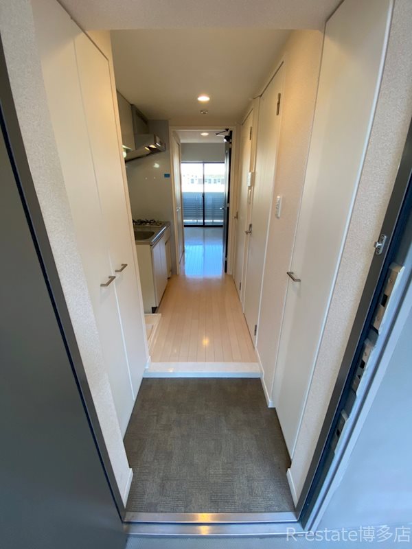 エステムプラザ博多駅南 玄関