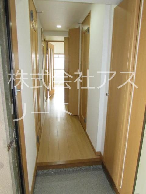 ウィザード空港通り 玄関