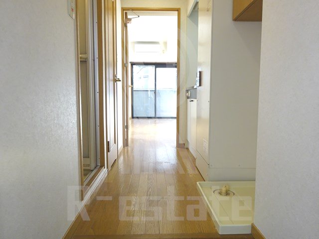 アクタス博多 玄関