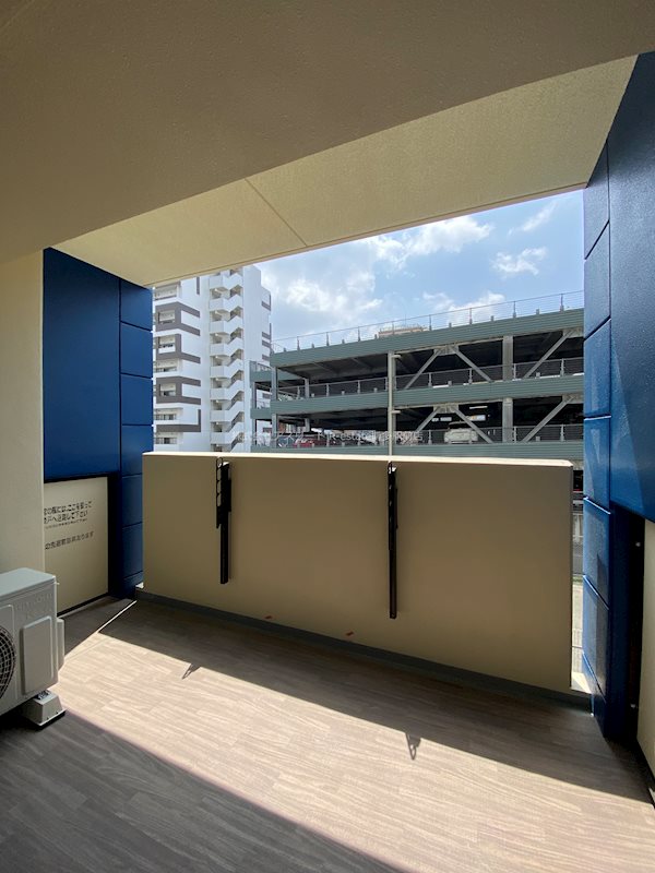 サヴォイラマリナドゥハカタ ベランダ