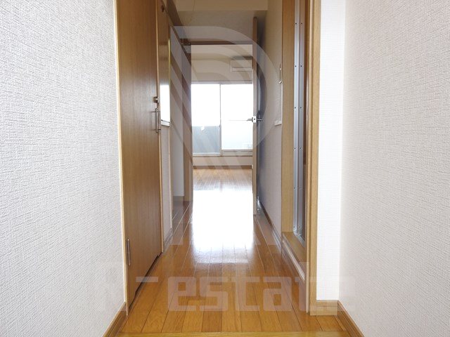 エステートモア薬院駅前 玄関