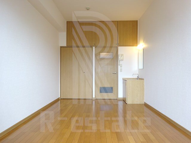 エステートモア薬院駅前 リビング