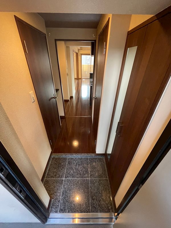 ラファセエクセレンシア呉服町 玄関