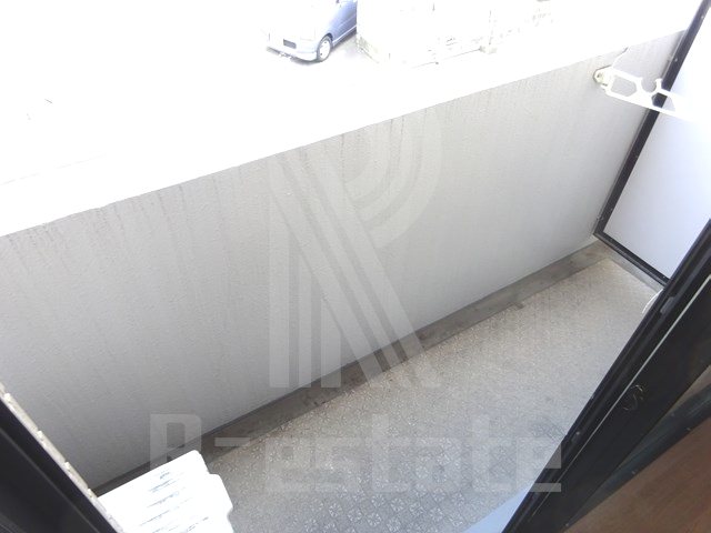 エステートモア日赤アベニュー ベランダ