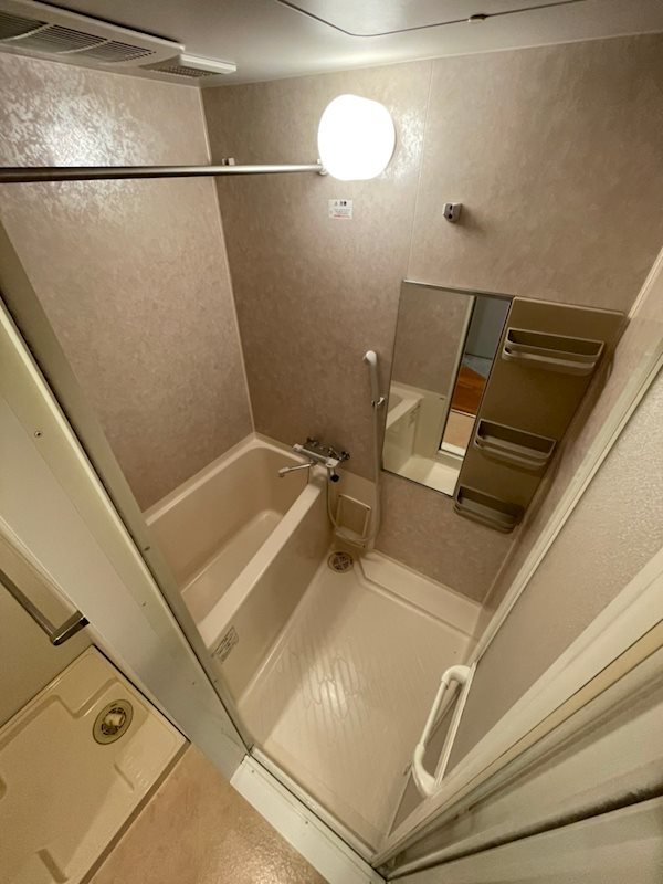 ラフィネス薬院ウエストタワー 風呂画像