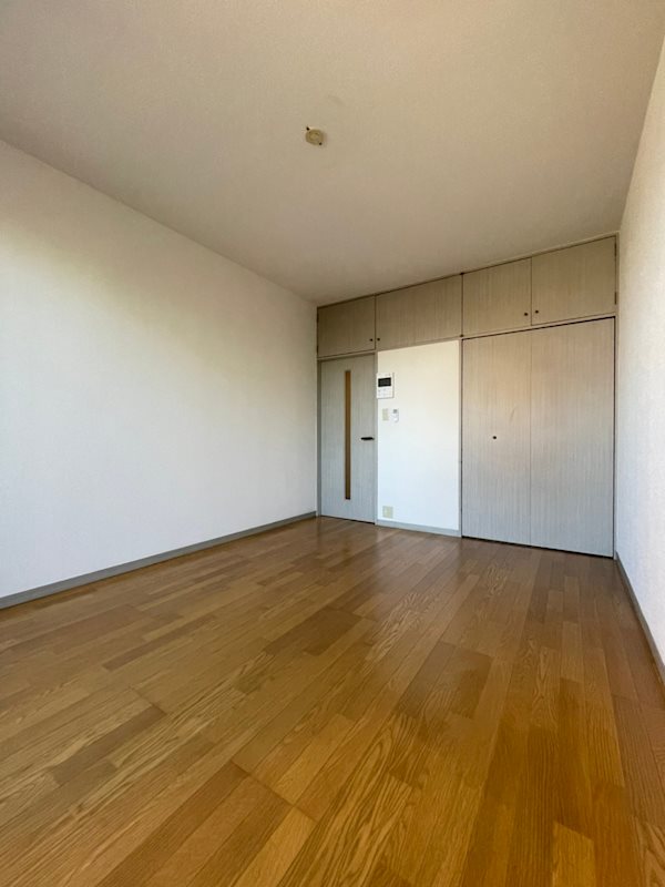 エステートモア天神ワーフ リビング