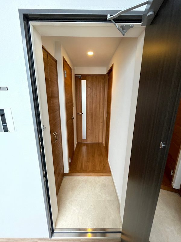 サニークレスト東比恵2 玄関