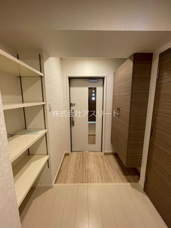 サニークレスト須崎町 玄関