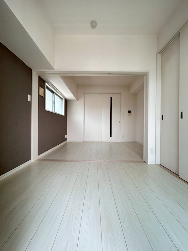 レジデンシャルヒルズリバープレイス リビング