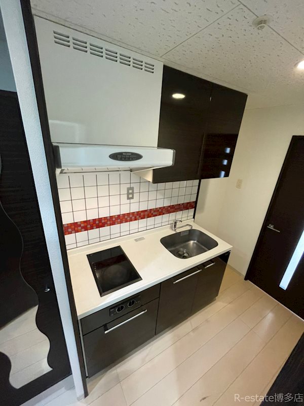 クラブオリエントNo72ハーバーイーストタワー キッチン