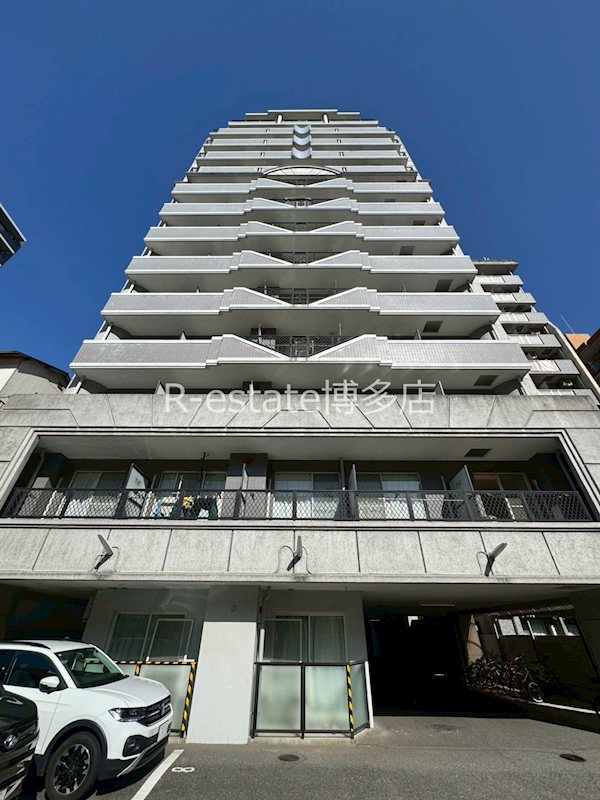 エステートモア西公園 308号室 外観