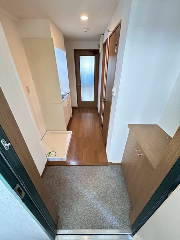 クリムゾン博多 玄関