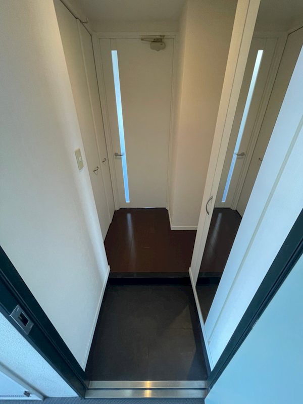 レジディア博多2 玄関