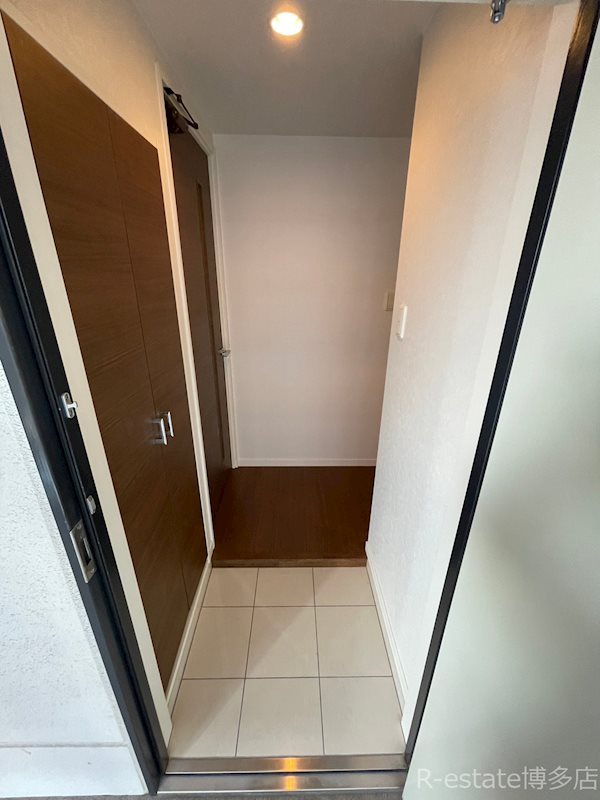 エンクレストwith天神東 玄関