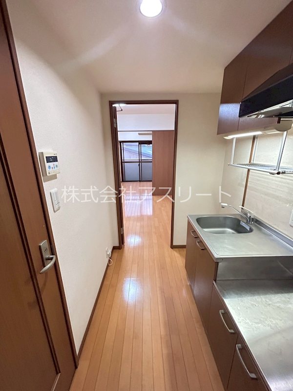 メモリアル空港東 玄関