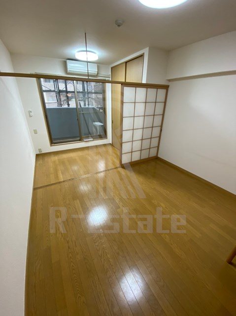 エステートモア薬院ネスト リビング