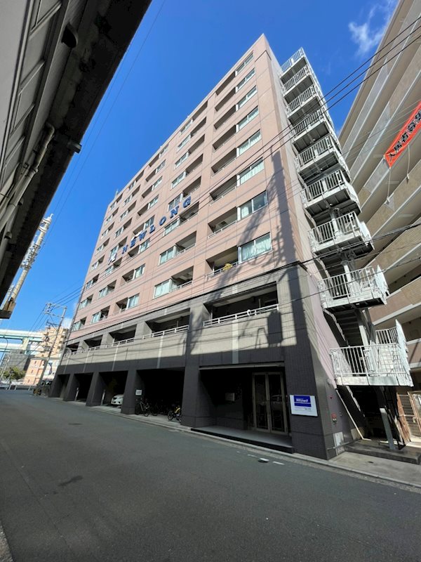 ニューロング博多 401号室 外観