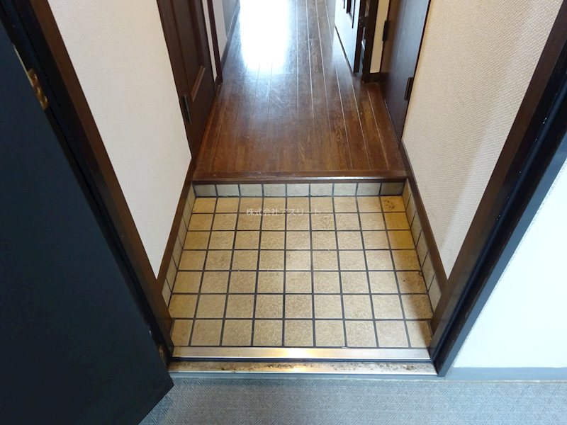 エステートモアイーストパーク 玄関