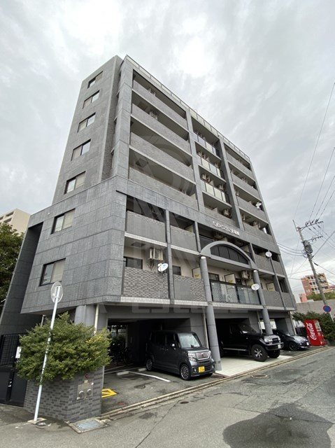 パンルネックスクリスタル箱崎 405号室 外観