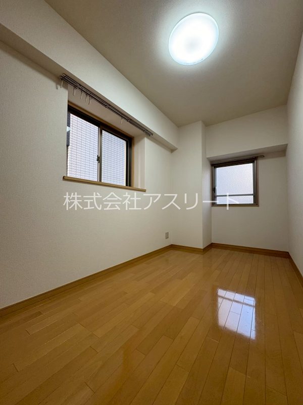 グランフォーレ西新 ベッドルーム