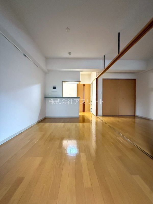 アスピーテ渡辺通 リビング