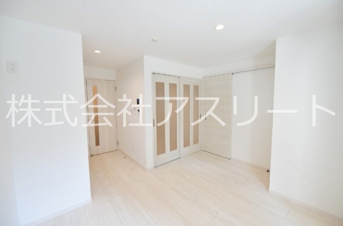 REGALESTサンメゾン箱崎 リビング