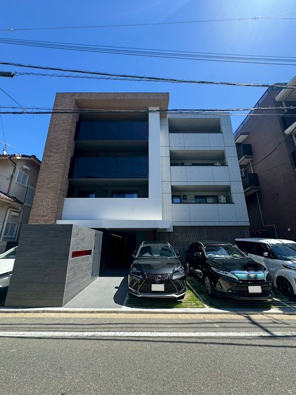 quador Contigo 高宮 203号室 外観