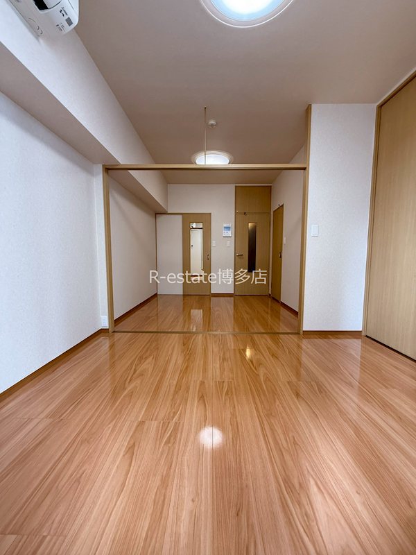 エステートモア薬院通り リビング