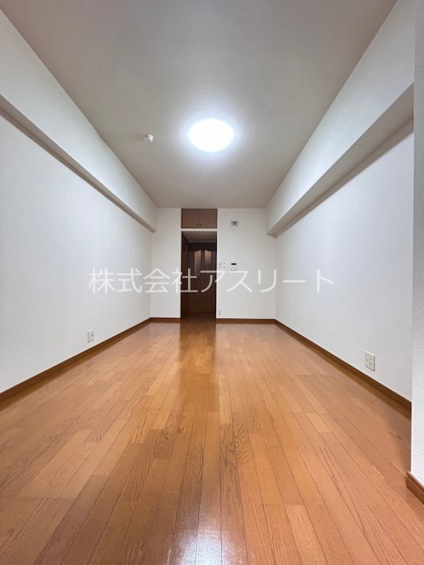 ピュアドームパラジオ博多 リビング