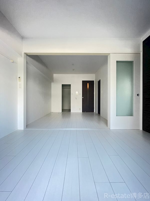 エンクレスト吉塚駅前2 リビング