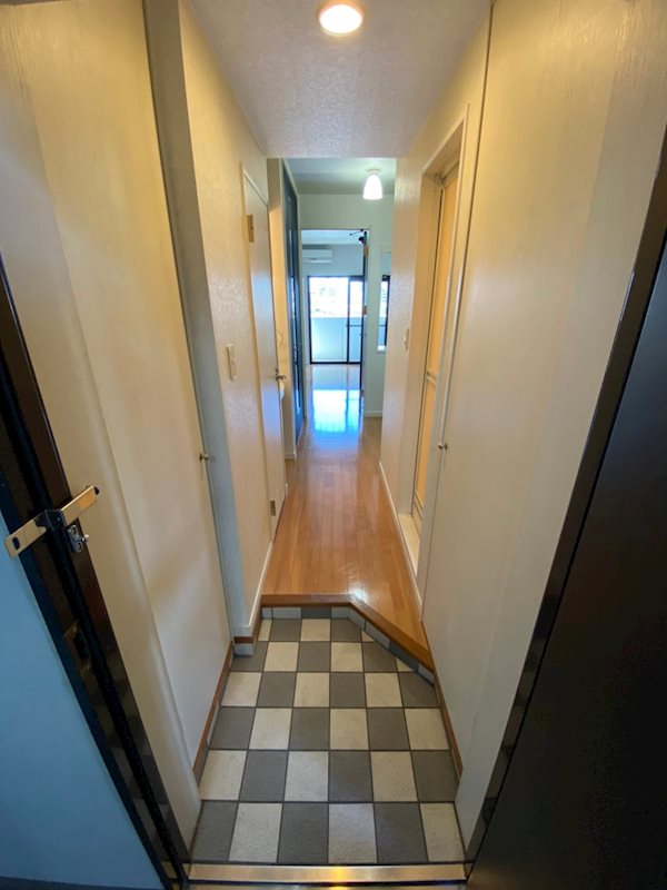 エンクレスト吉塚 玄関