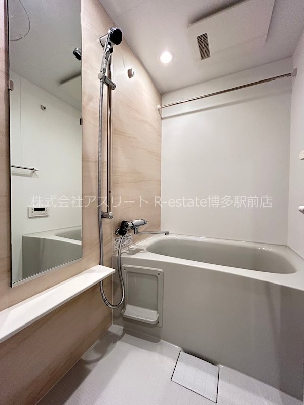 エンクレスト博多RIVERSIDE 風呂画像