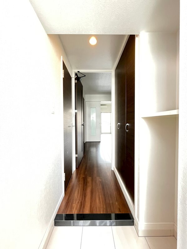 エンクレスト大手門3 玄関