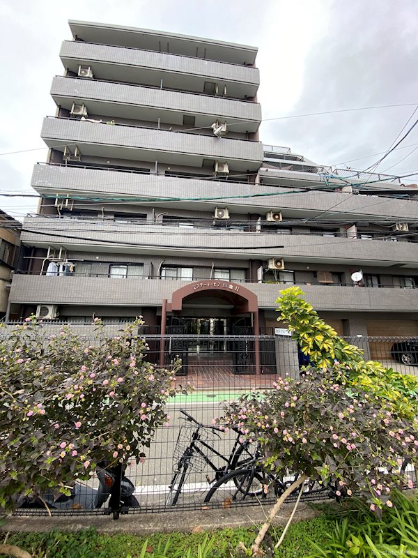 エステートモア白金2 308号室 外観