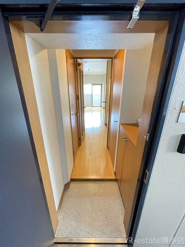 エンクレスト天神東 玄関