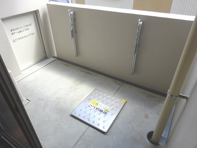 サヴォイ箱崎邸園 ベランダ