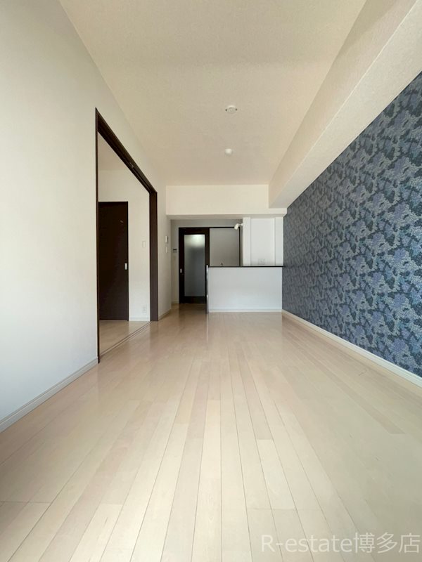 サリナス大名弐番館 リビング