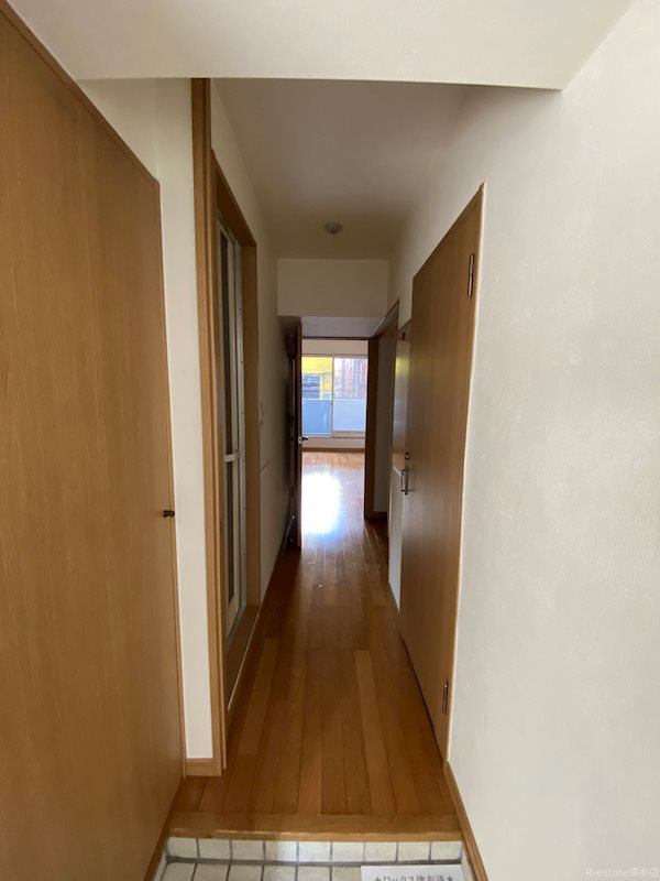 エステートモア薬院駅前 玄関