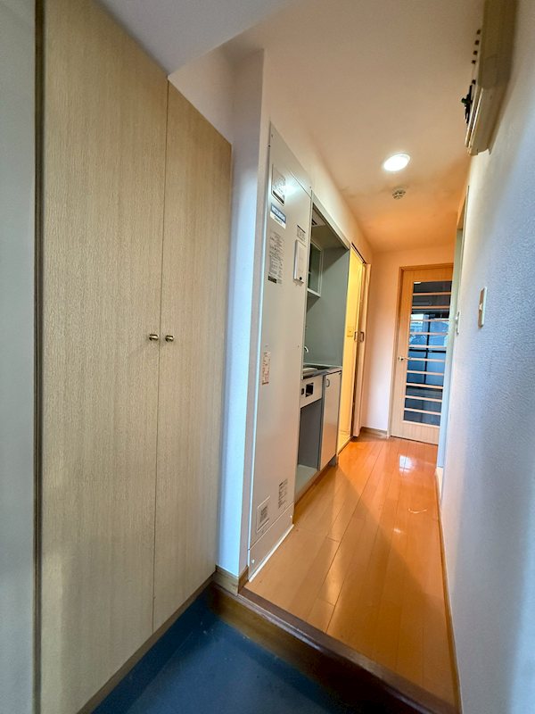 モアフィールド箱崎2 玄関