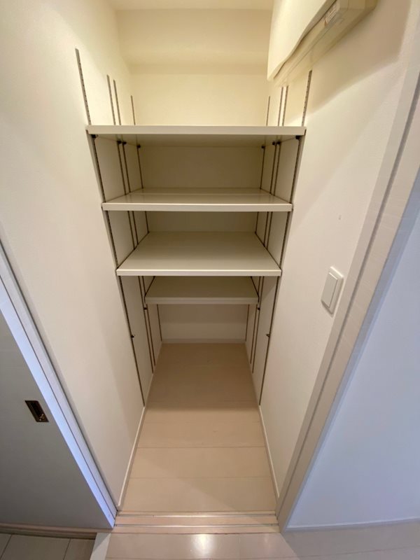 ラファセアリービオ博多 玄関