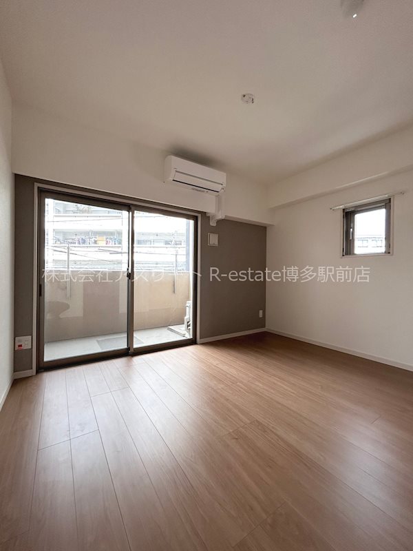 サヴォイラコートワジー ベッドルーム