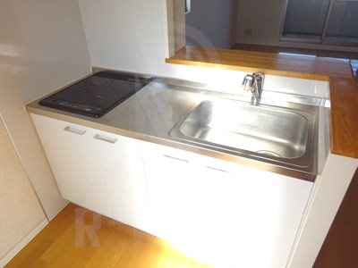 サヴォイグランデス キッチン