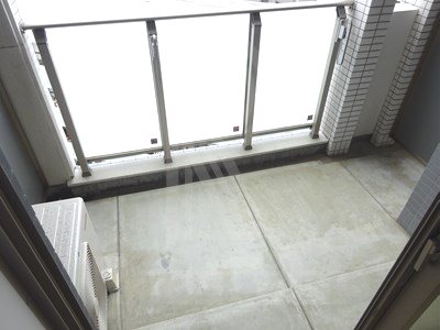 ウェルブライト博多 ベランダ