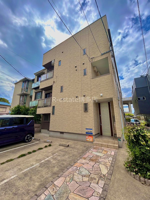 グレースハイツ博多駅南 201号室 外観