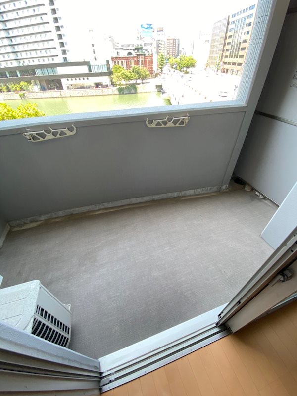 ロイヤルリバービュー143 ベランダ