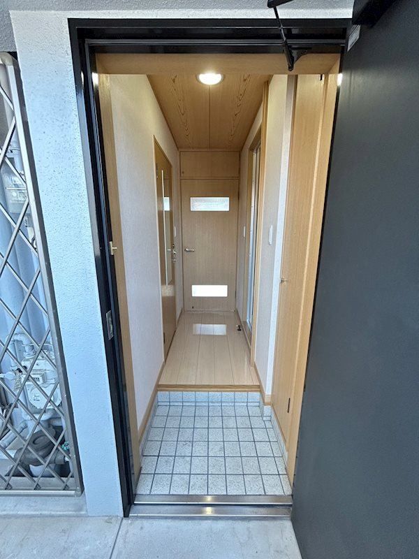 エステートモア天神サクセス 玄関