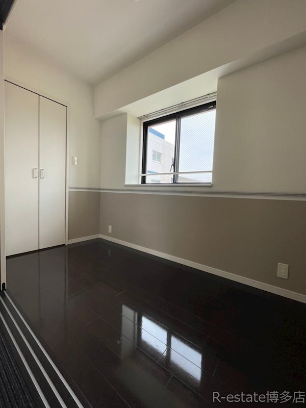 メゾンドラヴィス ベッドルーム